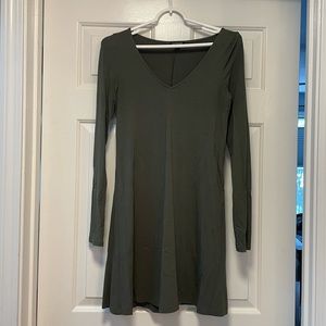 NWOT Express long sleeve dress